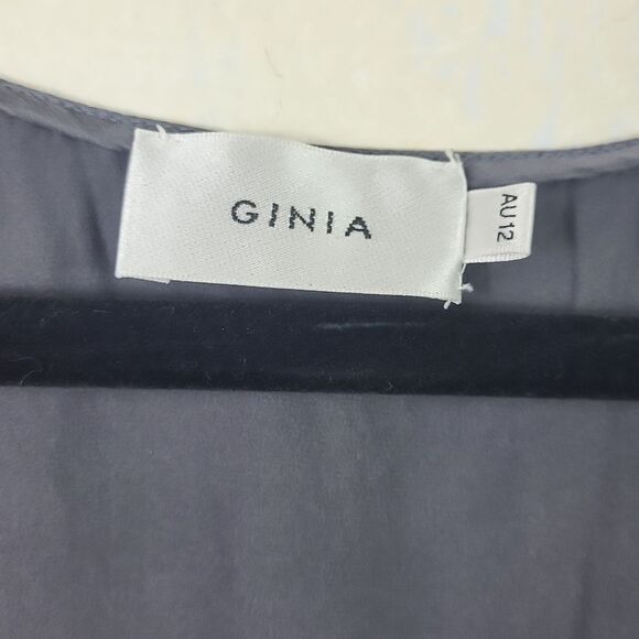 SALE 🔥 GINIA silk gray top. Size AU12 = 8 US - Picture 3 of 5